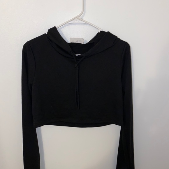 Black Set - Picture 1 of 2